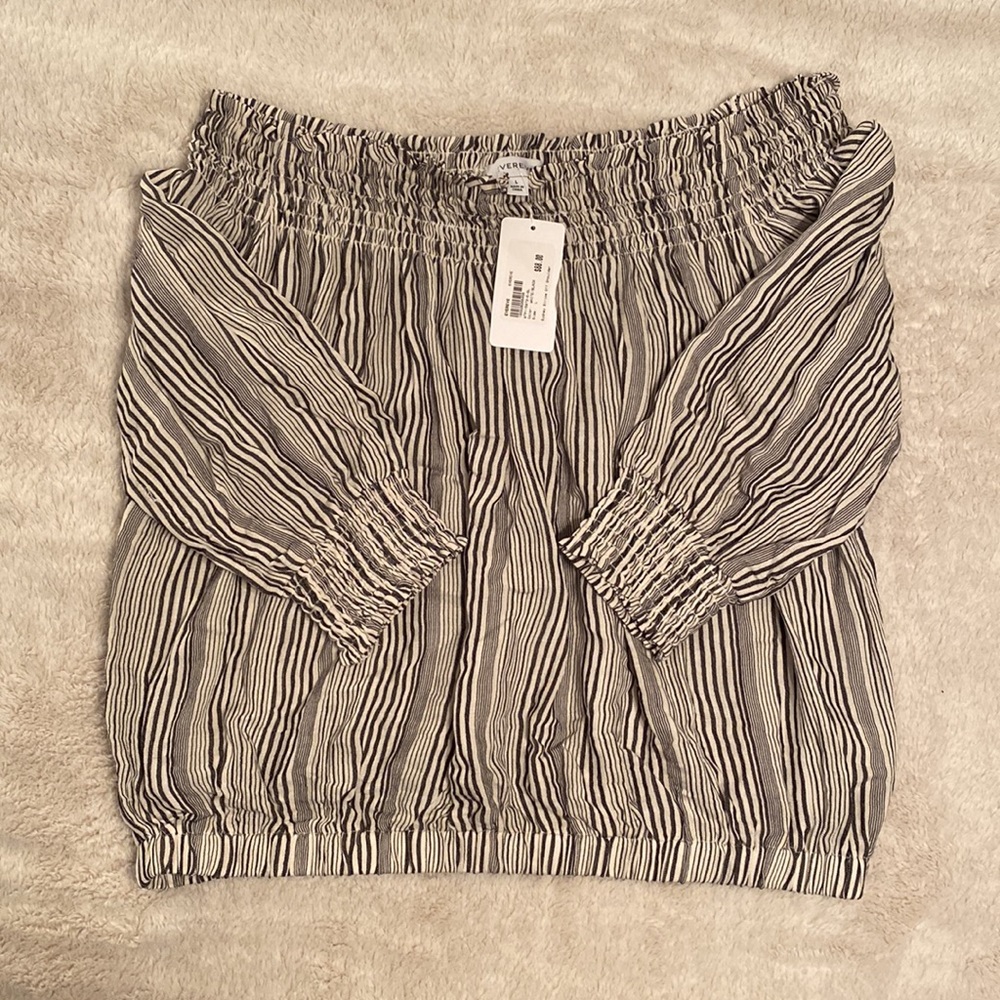 🆕 NWT Women’s Evereve Sydney Stripe Off Shoulder Top - Picture 4 of 9